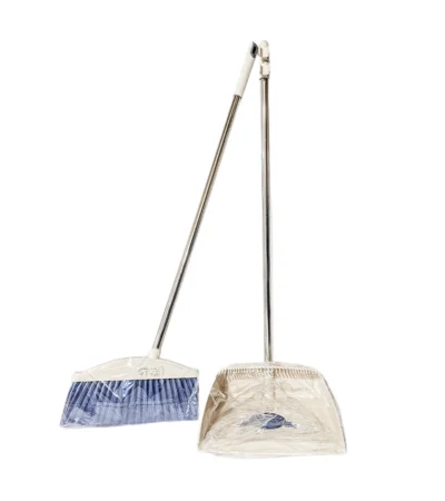 პლასტმასის ცოცხი და აქანდაზი კომლექტში